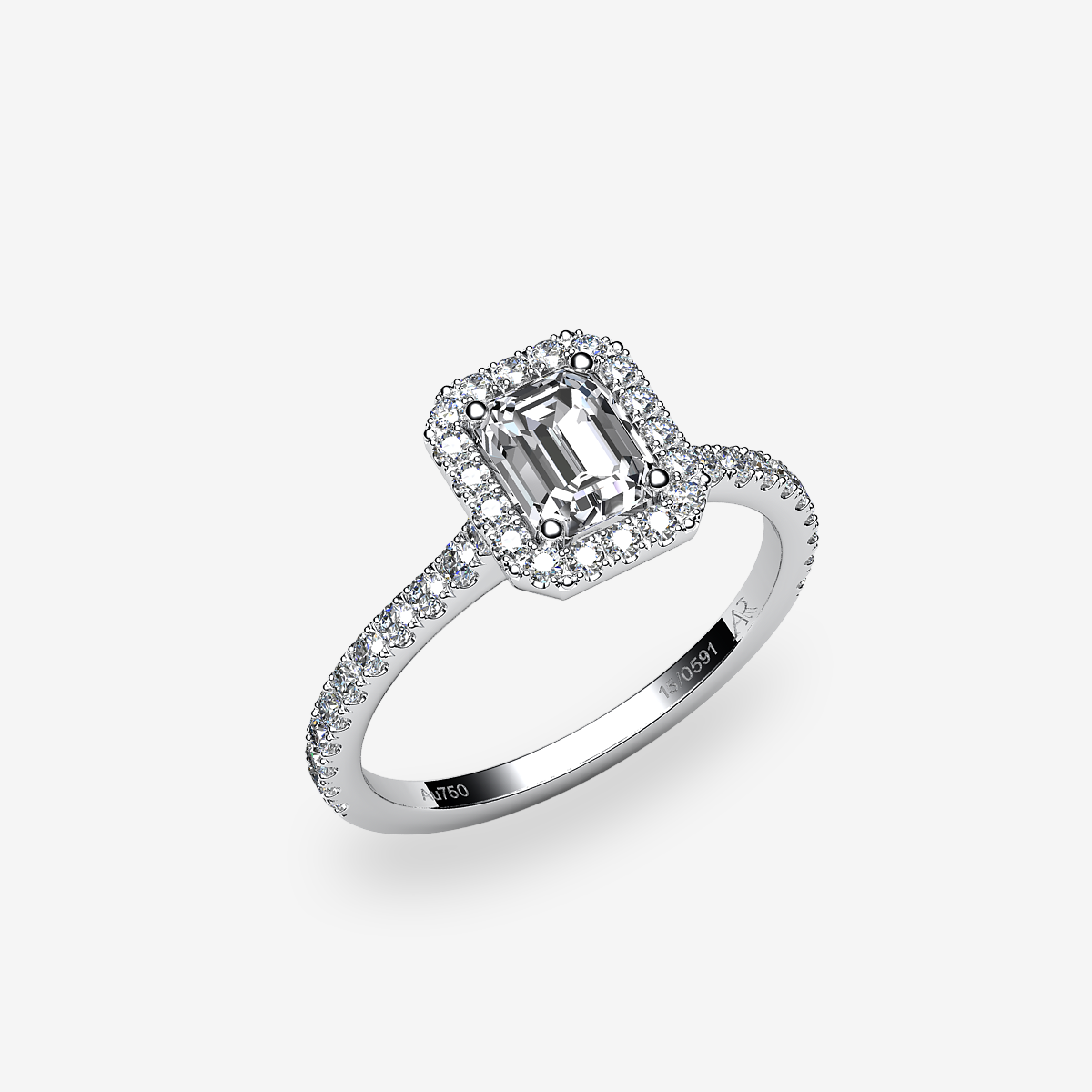 Platinum 950‰ Diamond halo engagement ring