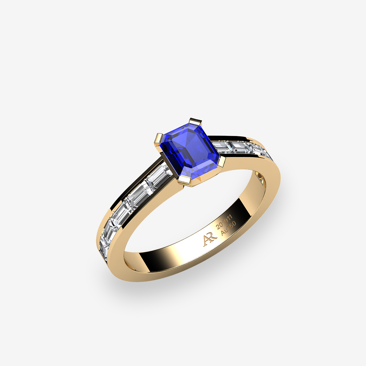 18k Yellow Gold Blue Sapphire solitaire ring